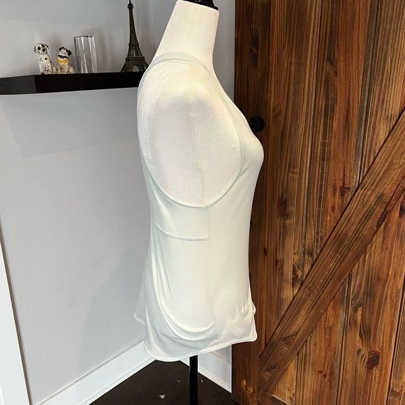 Nike Tank Top - Picture 4 of 7